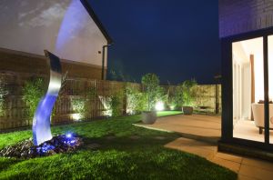 hanbury ext 2 sm.jpg